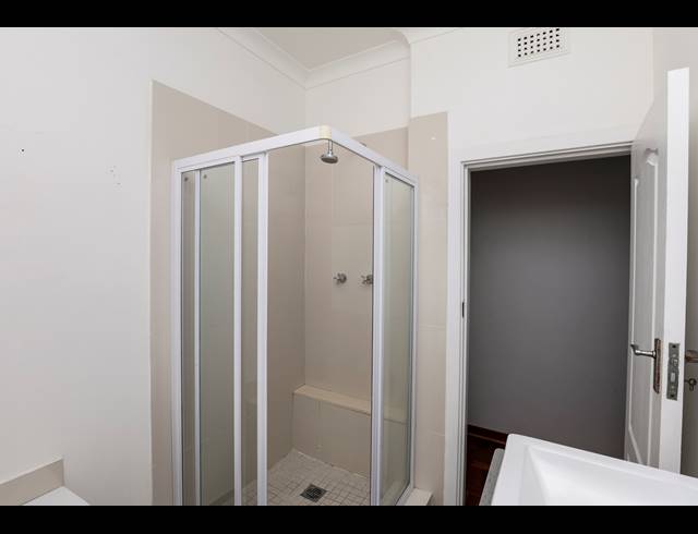 2 BEDROOM APARTMENT TO LET IN MORNINGSIDE